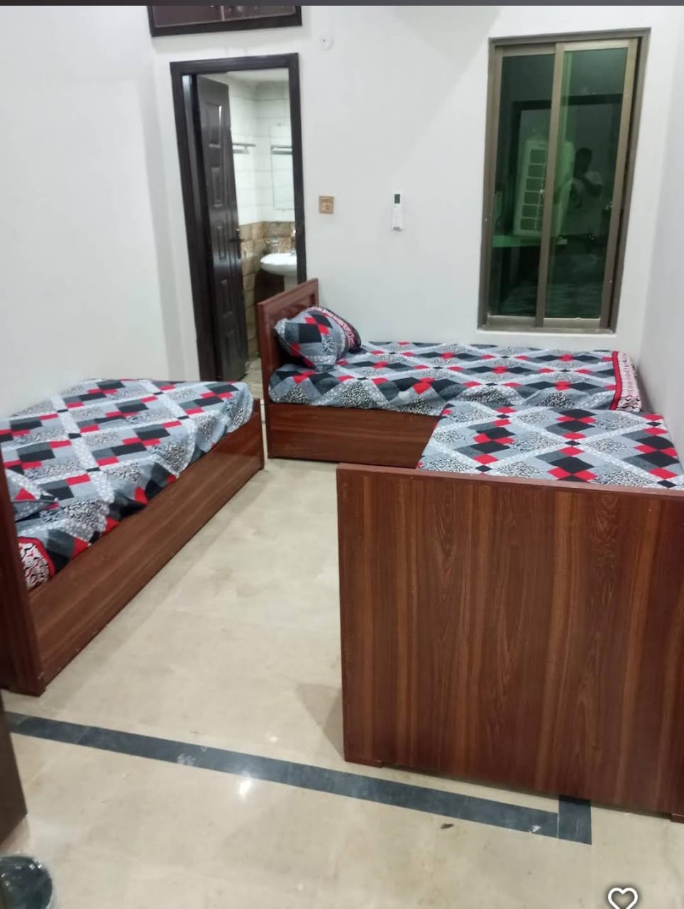 3 Seater Room - Takbeer Boys Hostel